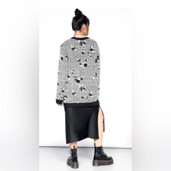 Wildfang Black and White Crew Neck Sweater - Picture 2 of 13